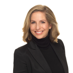 Erin McEachren Headshot